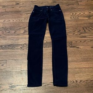 Navy soft jeans.